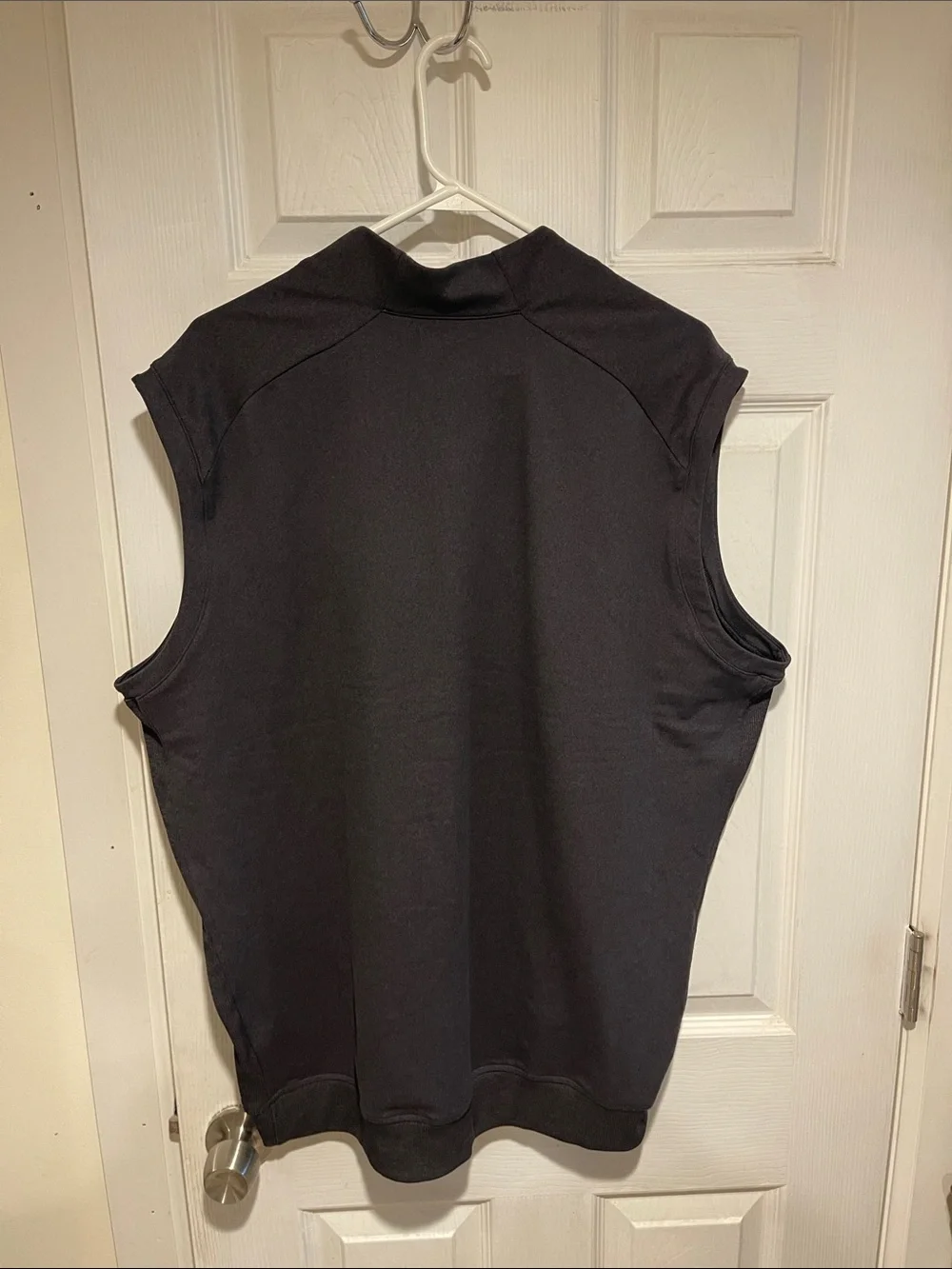 adidas Men's Charcoal Gray Sleeveless Quarter-Zip Pullover